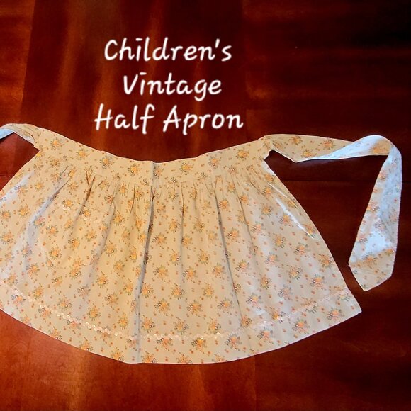 Vintage Children's Cotton Half-Apron - Picture 2 of 2